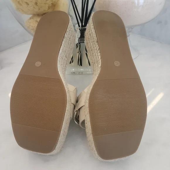 NWT | Anne Klein | Chain Wedges - Picture 5 of 5